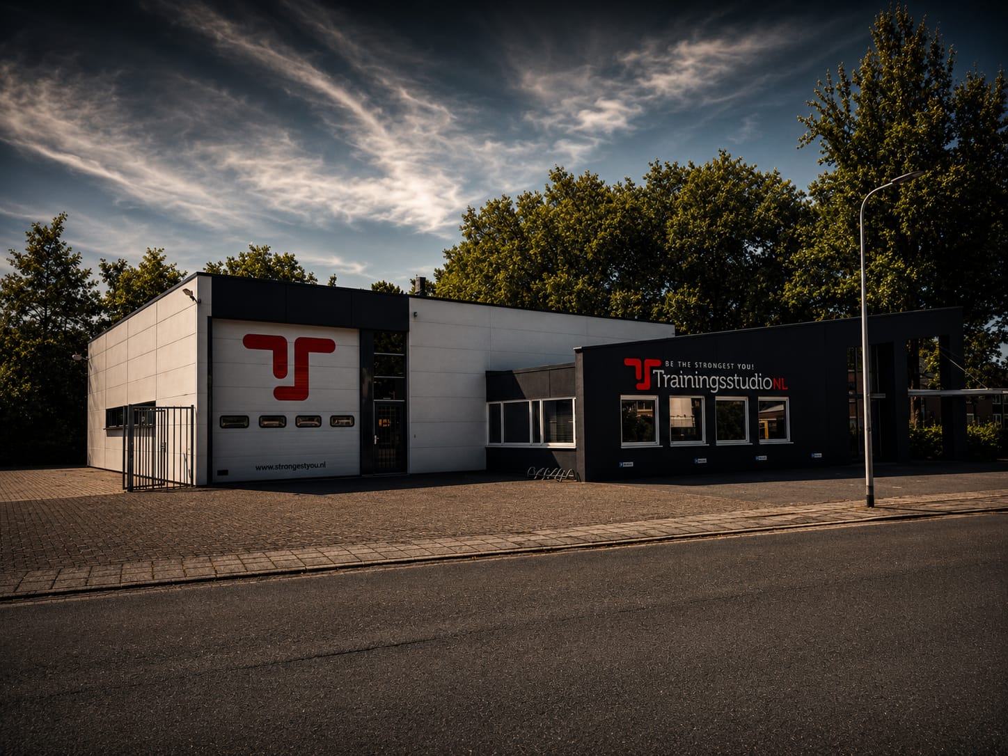 De buitenkant van TrainingsstudioNL aan Rigtersbleek-Aalten 35
